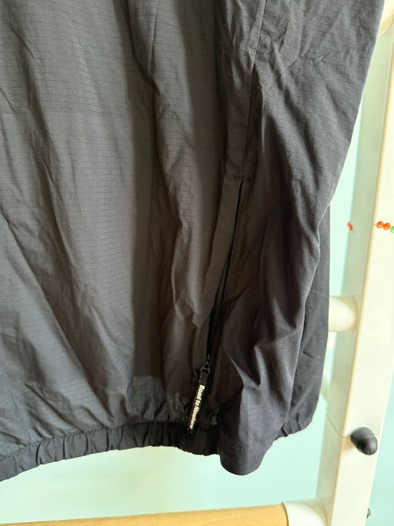 Pas Normal Studios Essential Insulated Jacket bike d'occasion — image 6 sur 9