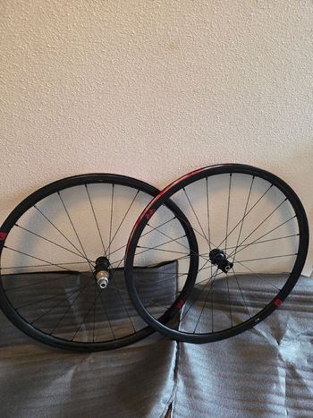 Fulcrum Rapid Red 300 Wheels Wheels usato