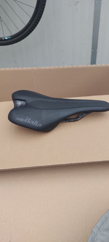 Tweedehands Selle Italia SLR Carbonio 2025 Saddles & Seatposts
