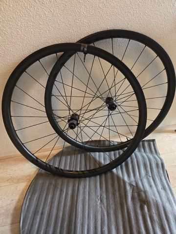 Canyon GR30 Carbon Wheelset Wheels usato