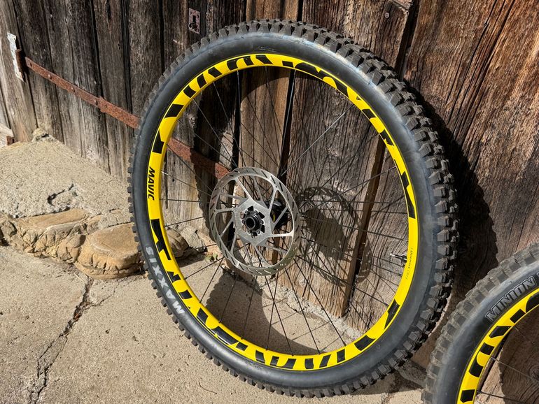 Brugt Mavic Deemax DH Mullet Wheels bike — billede 3 af 5