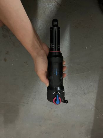 Used RockShox Deluxe Select+ Rear Suspension