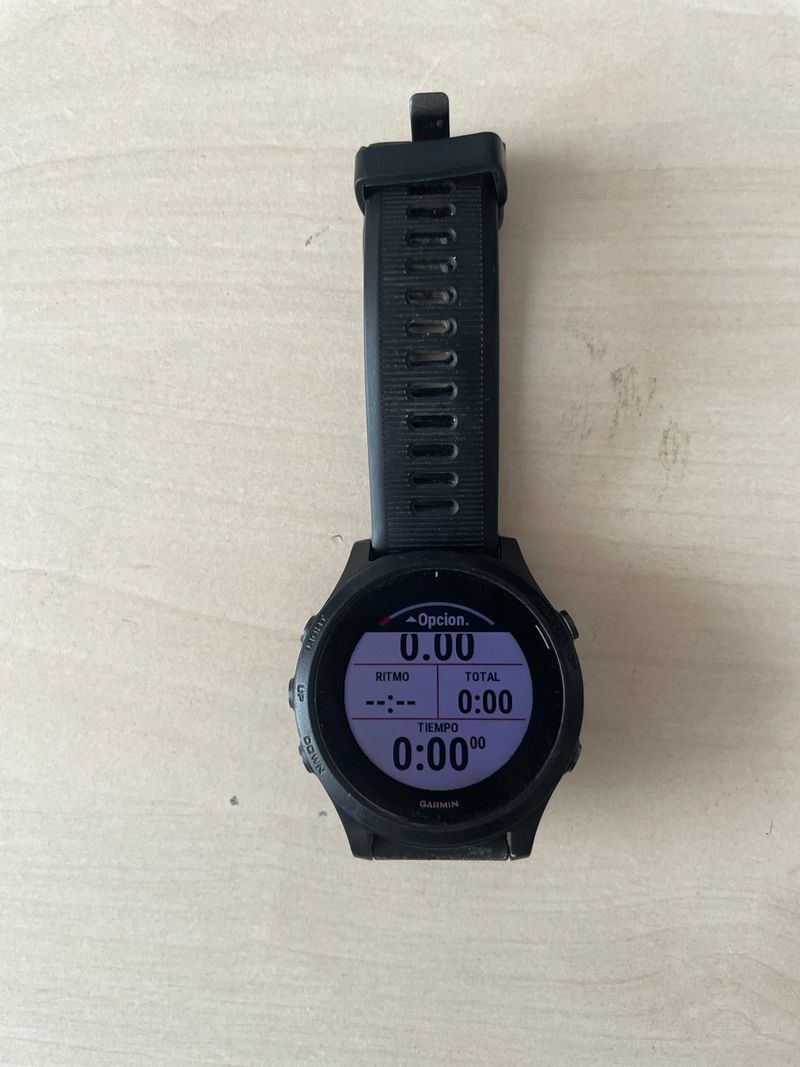 Used Garmin Forerunner 945 Electronics