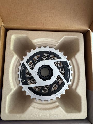 Brugt Sram RED AXS Cassette 2026 Drivetrain & Pedals