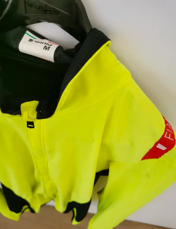 Used Sportful Fiandre No Rain Light bike — image 3 of 4