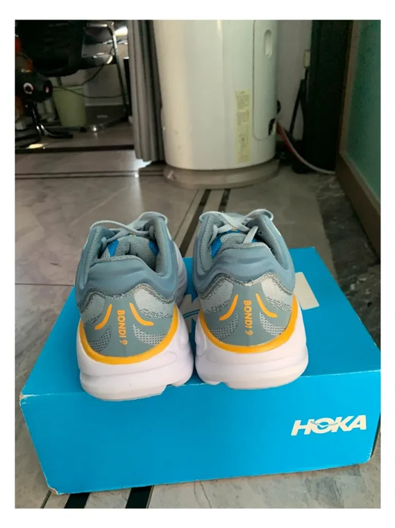 Hoka Bondi 9 bike usato — immagine 6 di 7