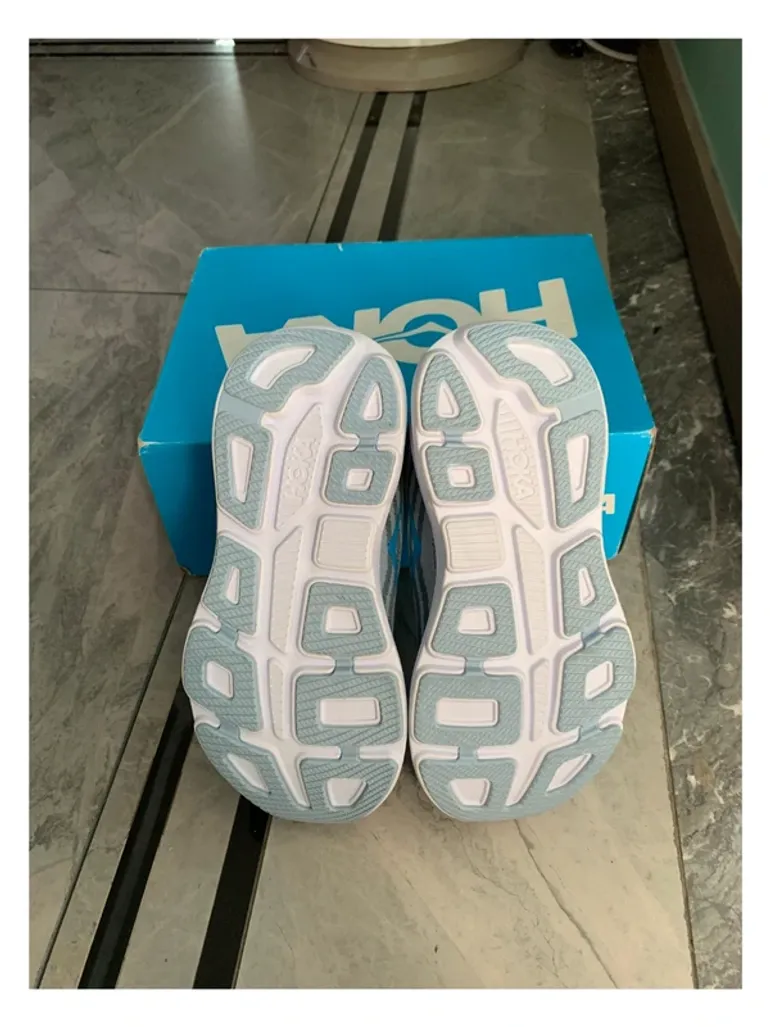 Hoka Bondi 9 bike usato — immagine 2 di 7