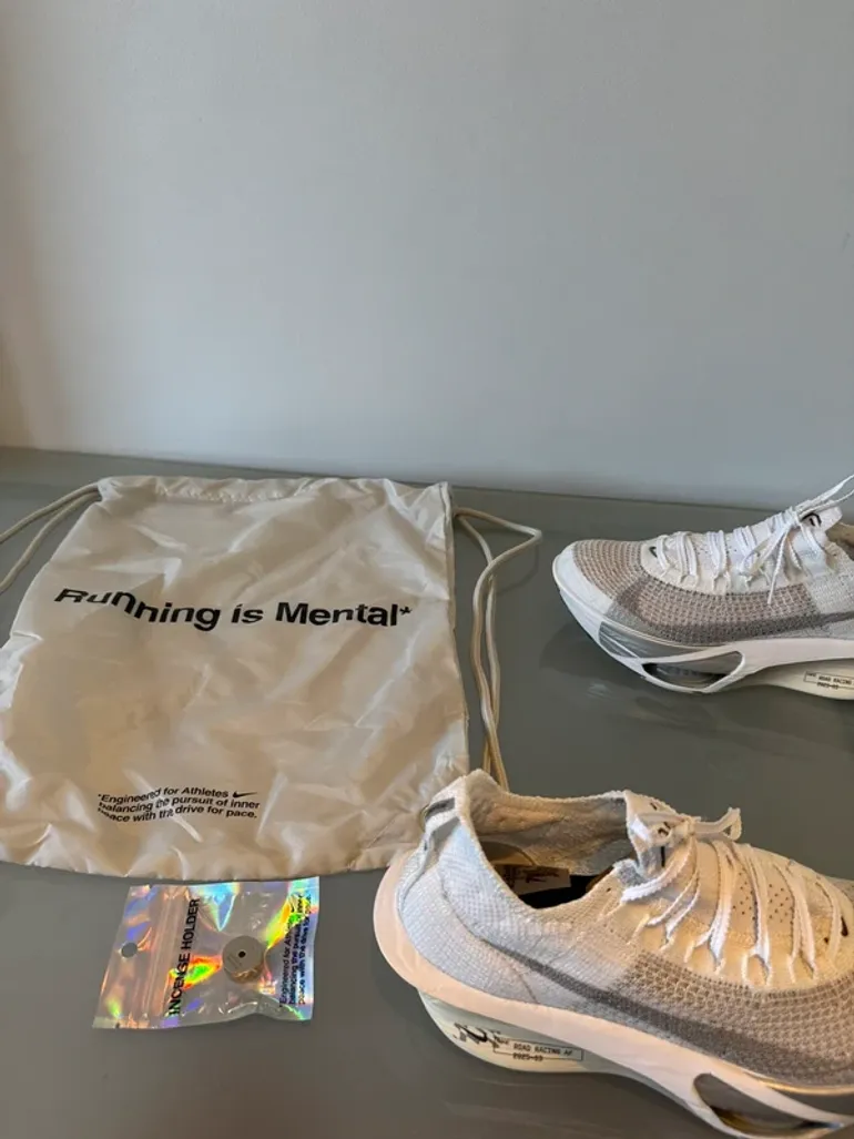 Used Nike Air Zoom Alphafly Next% 3 bike — image 2 of 5