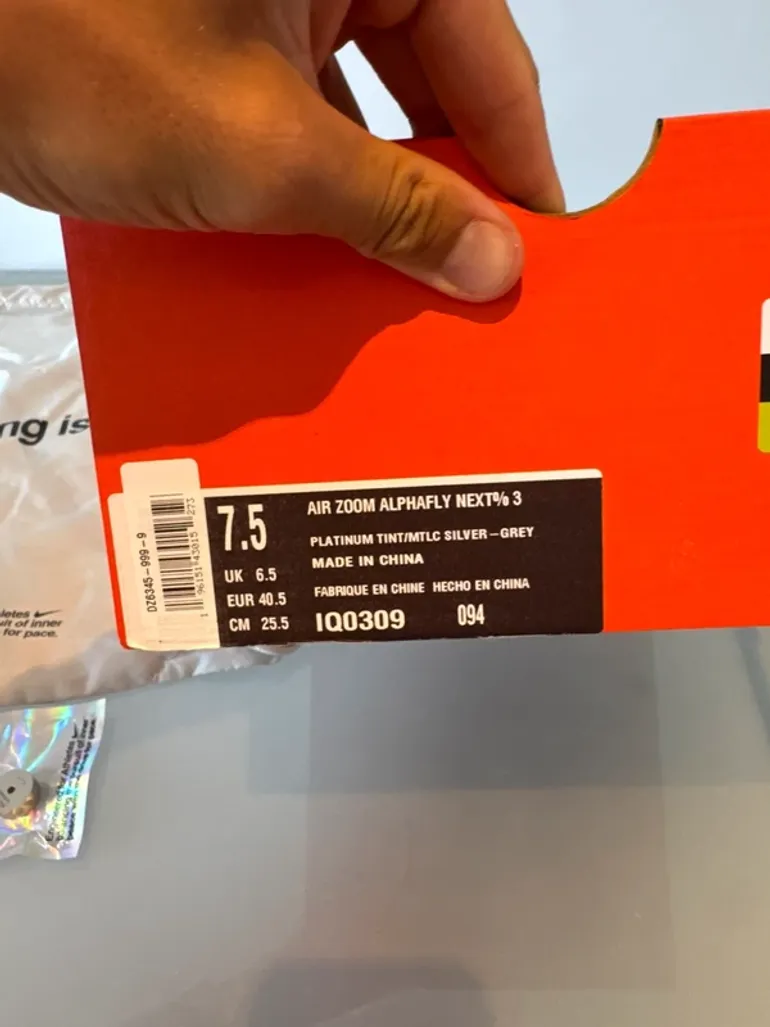 Used Nike Air Zoom Alphafly Next% 3 bike — image 4 of 5