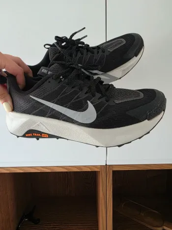 Used Nike Wildhorse 10 Running Shoes