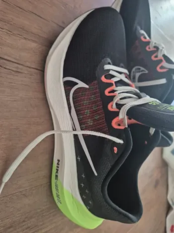 Used Nike Zoom Fly 5 bike — image 4 of 7