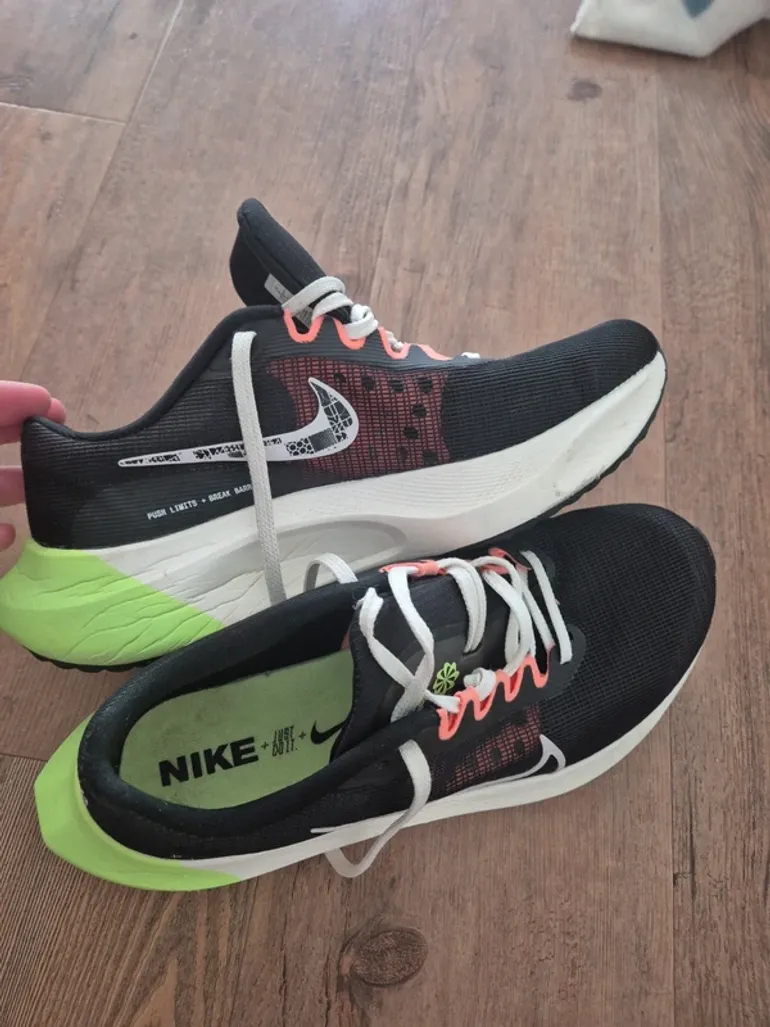 Used Nike Zoom Fly 5 bike — image 7 of 7