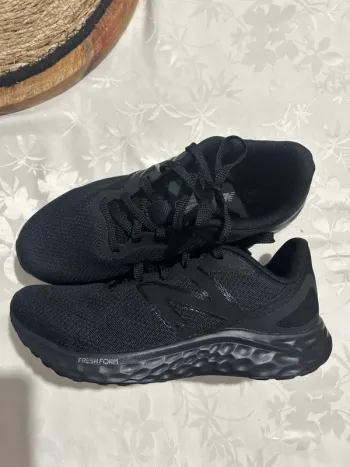 Tweedehands New Balance Sneakers Running Shoes