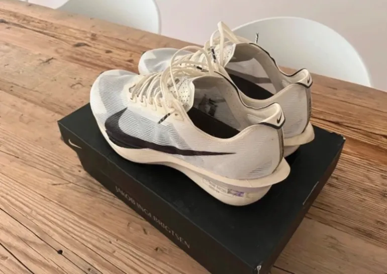 Brugt Nike Vaporfly 4 bike — billede 3 af 10