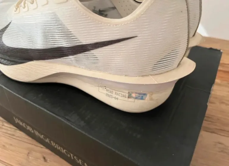 Brugt Nike Vaporfly 4 bike — billede 4 af 10
