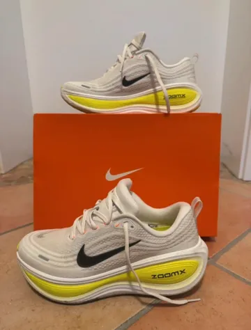 Used Nike Vomero Plus Running Shoes