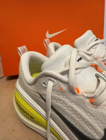 Käytetty Nike Vomero Plus bike — kuva 5 / 5