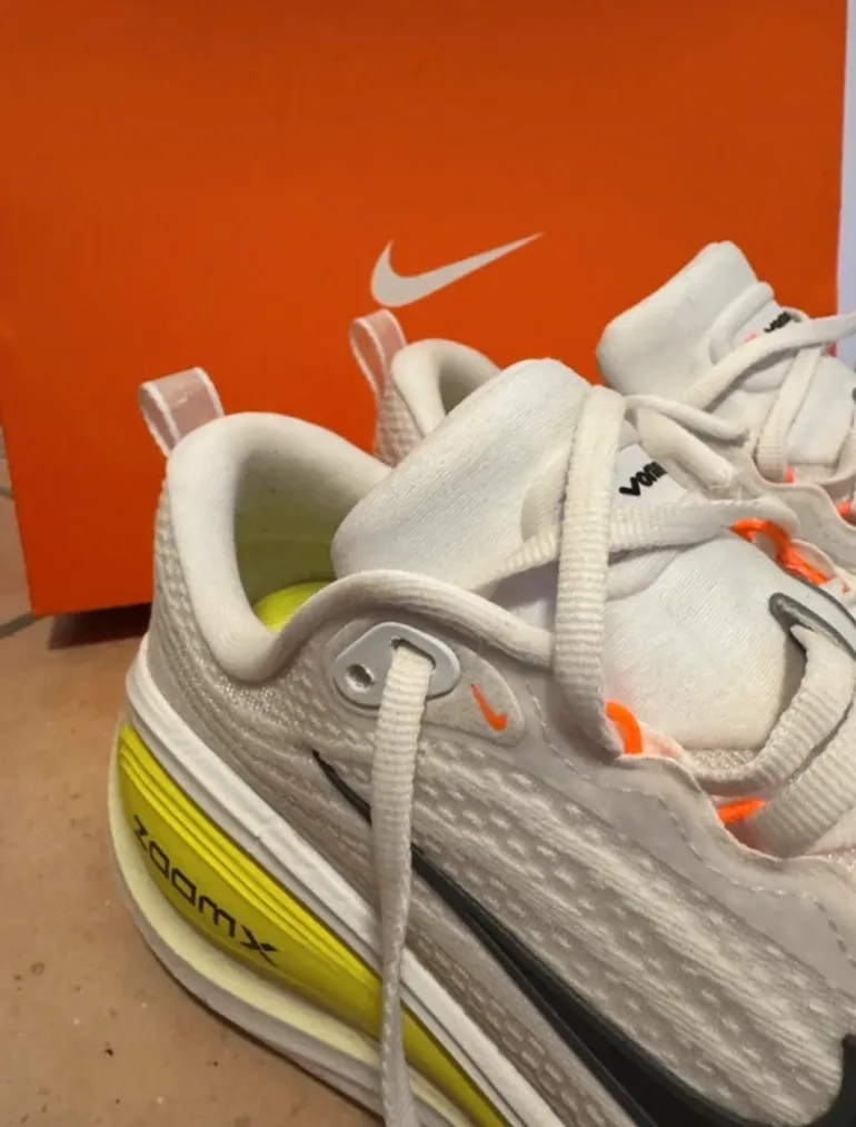 Käytetty Nike Vomero Plus bike — kuva 5 / 5