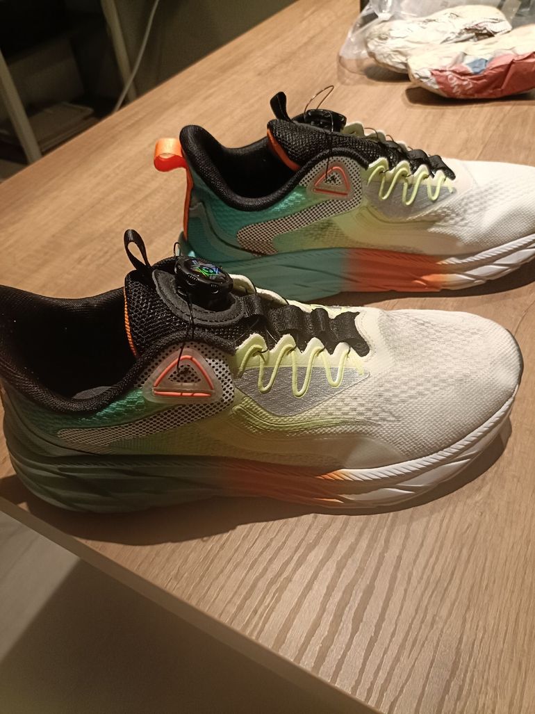 Brugt temu Running Shoes 2026 bike — billede 4 af 4