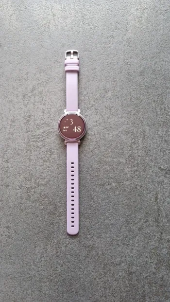 Used Garmin Lily 2 Electronics