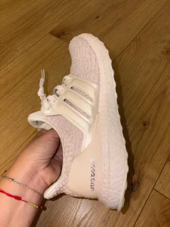 Käytetty Adidas Ultraboost bike — kuva 7 / 9