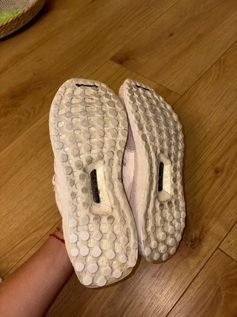 Käytetty Adidas Ultraboost bike — kuva 6 / 9