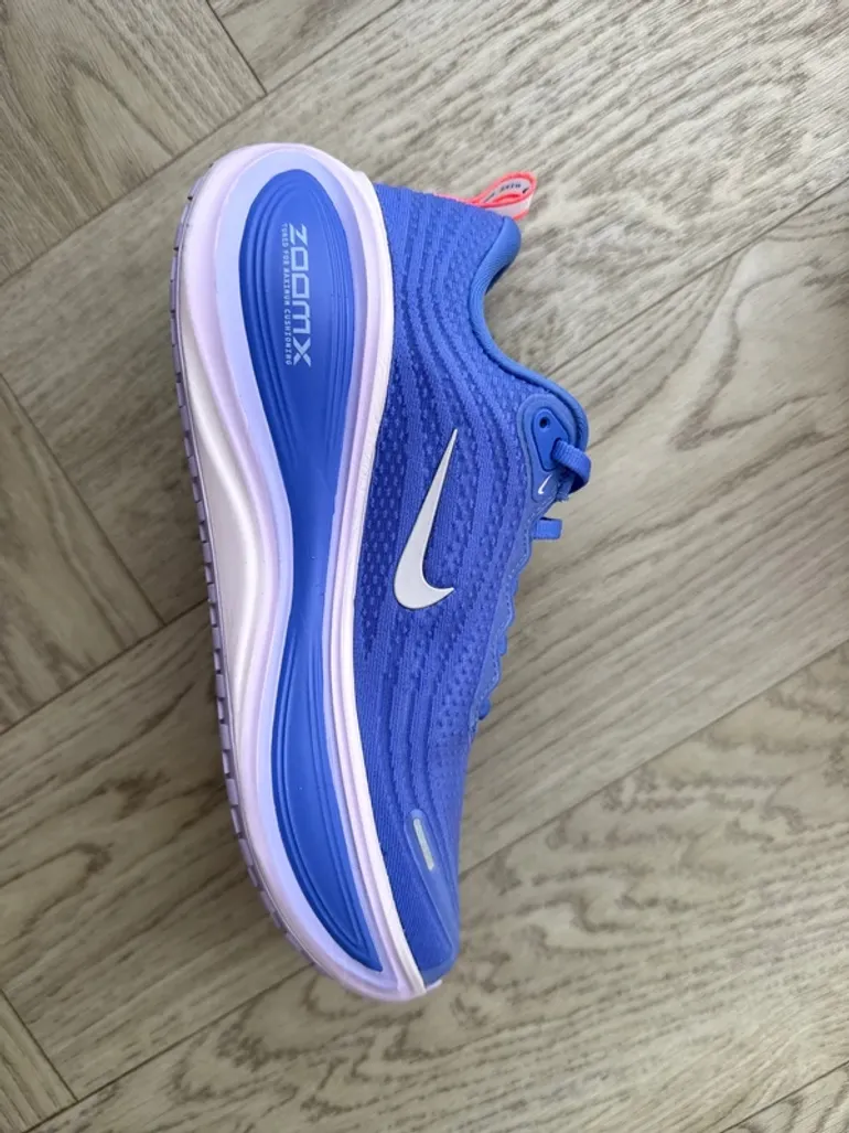 Tweedehands Nike Vomero bike — afbeelding 4 van 8