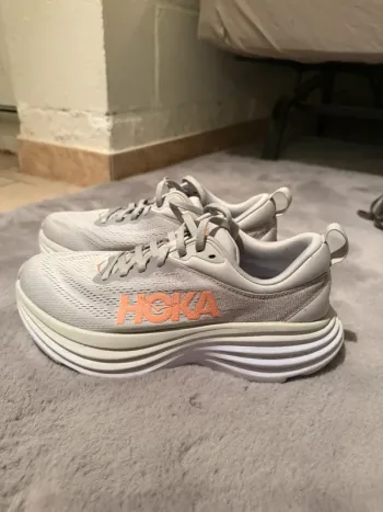 Gebrauchtes Hoka Bondi 8 Running Shoes