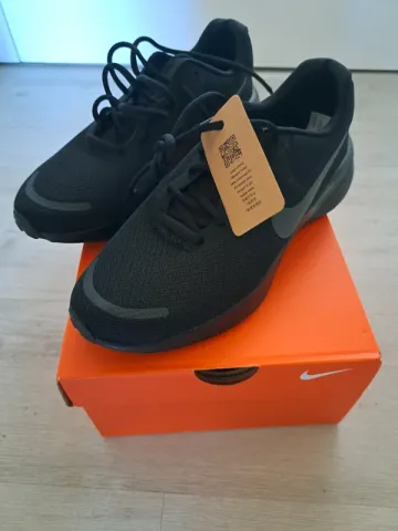 Tweedehands Nike Revolution 7 Running Shoes