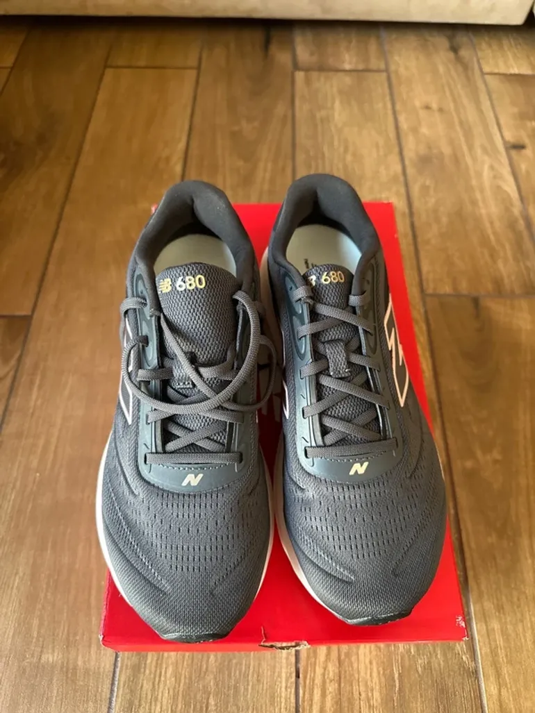 Used New Balance 680 bike — image 2 of 5