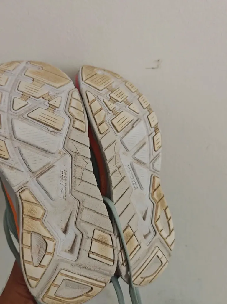 Käytetty Hoka Arahi 4 bike — kuva 5 / 13