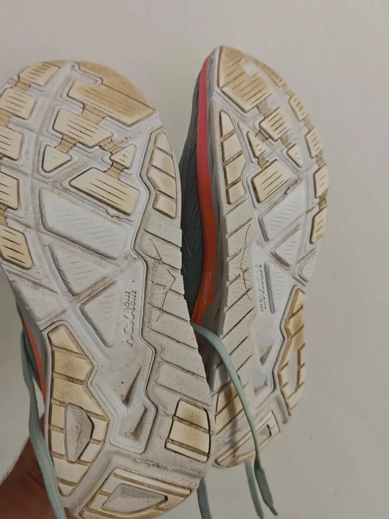 Käytetty Hoka Arahi 4 bike — kuva 6 / 13