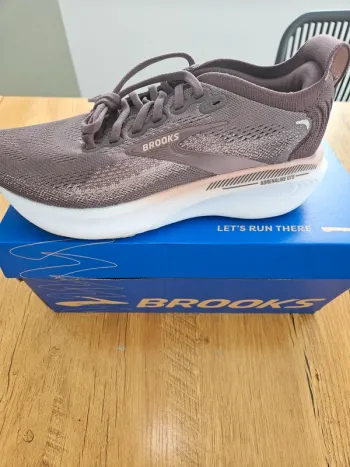 Gebrauchtes Brooks Damen Laufschuhe bike — Bild 2 von 4