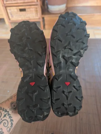 Used Salomon Speedcross 6 bike — image 7 of 9