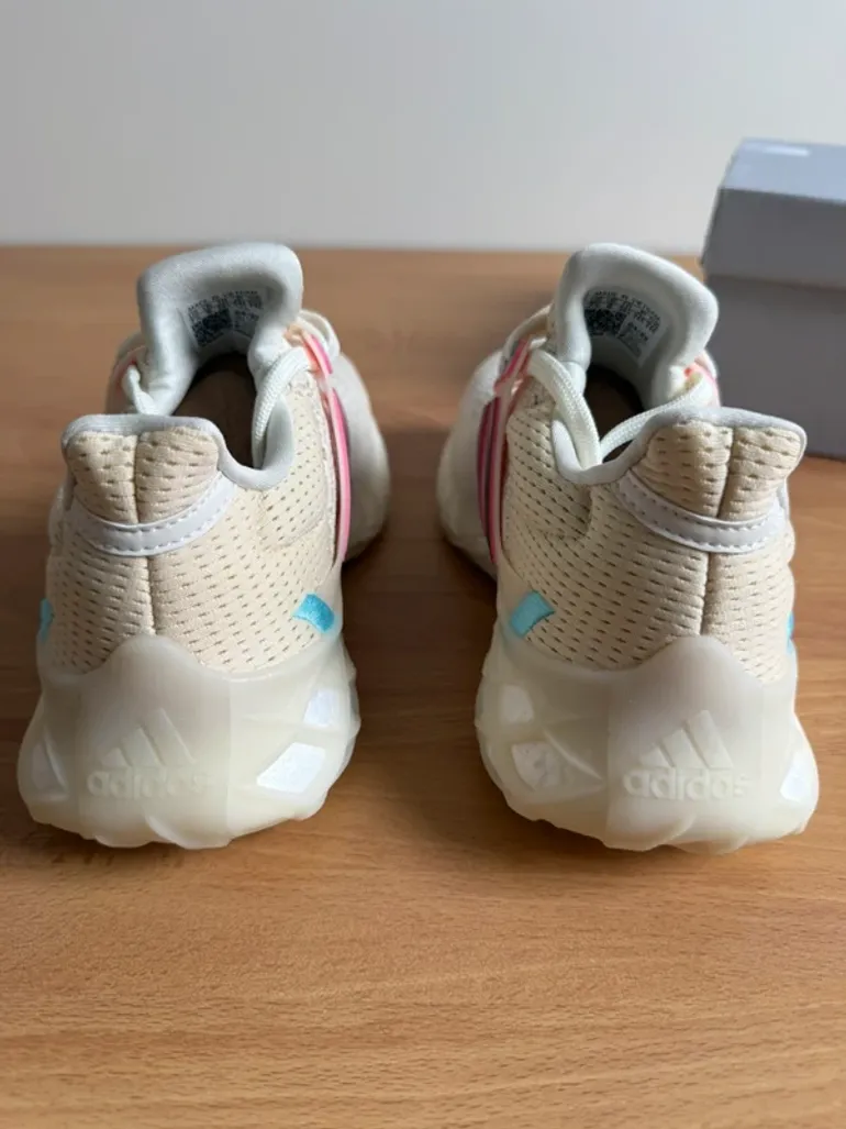 Adidas Ultraboost Web DNA bike de segunda mano — imagen 5 de 12
