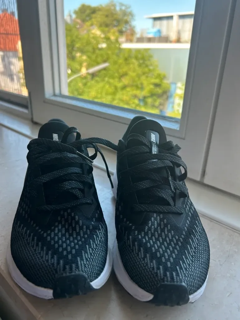 Nike Air Zoom Winflo bike d'occasion — image 6 sur 9