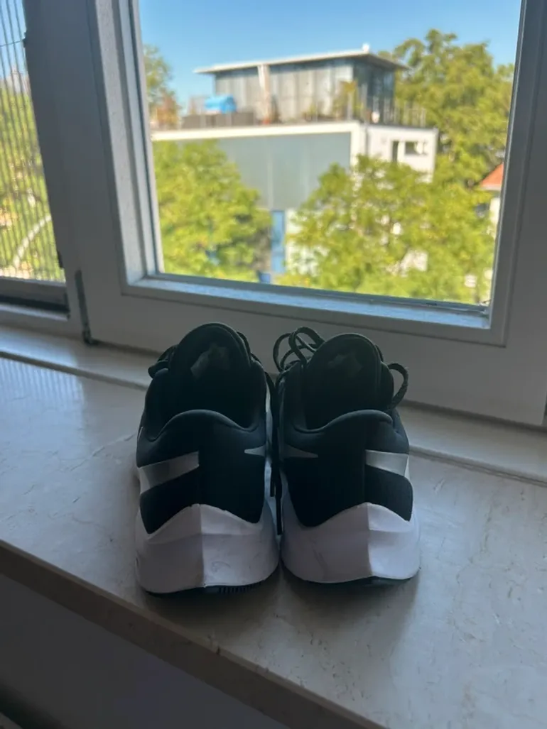 Nike Air Zoom Winflo bike d'occasion — image 3 sur 9