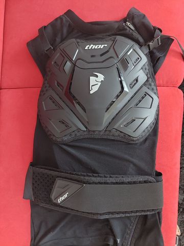 Used thor Sentry stone shield Cycling Clothing