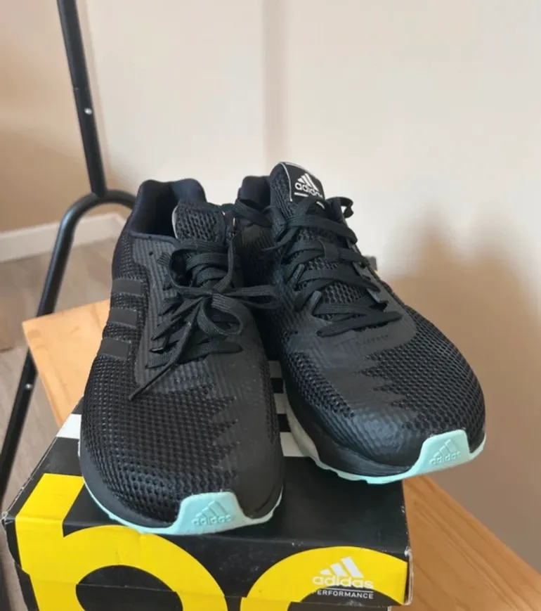 Tweedehands Adidas Vengeful bike — afbeelding 3 van 4