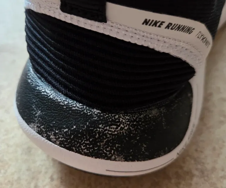 Used Nike Free RN Flyknit bike — image 6 of 12