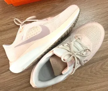 Tweedehands Nike Women Running Corail bike — afbeelding 2 van 6