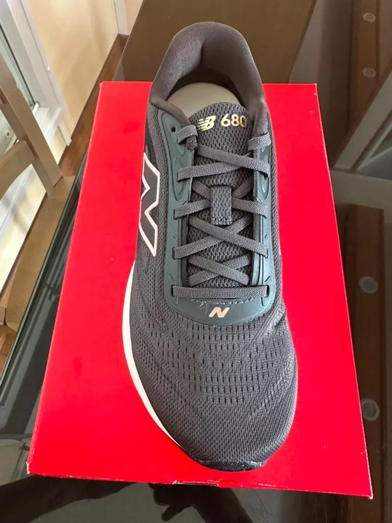 Tweedehands New Balance Sneakers bike — afbeelding 2 van 4