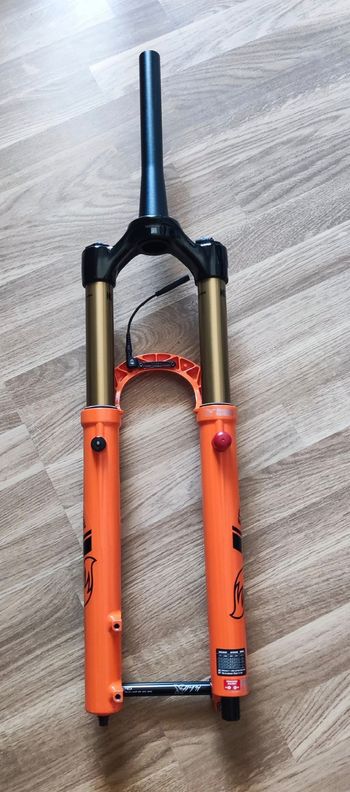 Brugt Fox 36 Live Valve bike — billede 2 af 4