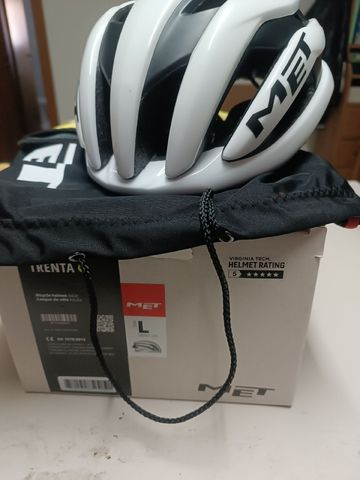 Used MET trenta 2025 bike — image 1 of 9
