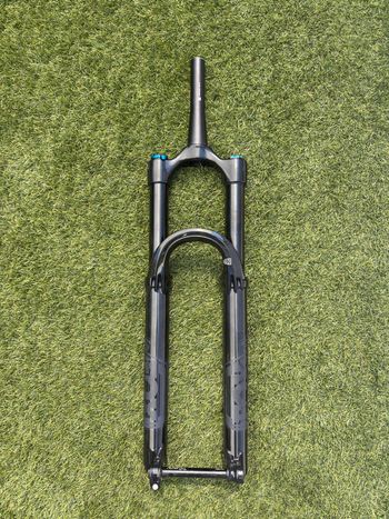 Käytetty Fox 36 Rythm Fork 2024 Fork