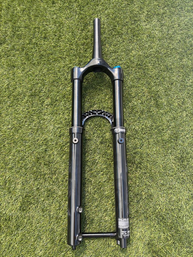 Tweedehands Fox 36 Rythm Fork 2024 bike — afbeelding 2 van 4
