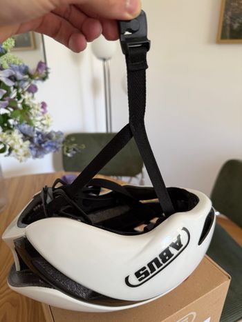 Używany ABUS GameChanger 2.0 MIPS Helmet bike — zdjęcie 6 z 8