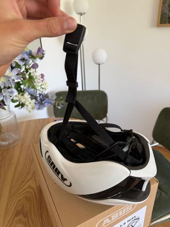 Używany ABUS GameChanger 2.0 MIPS Helmet bike — zdjęcie 7 z 8