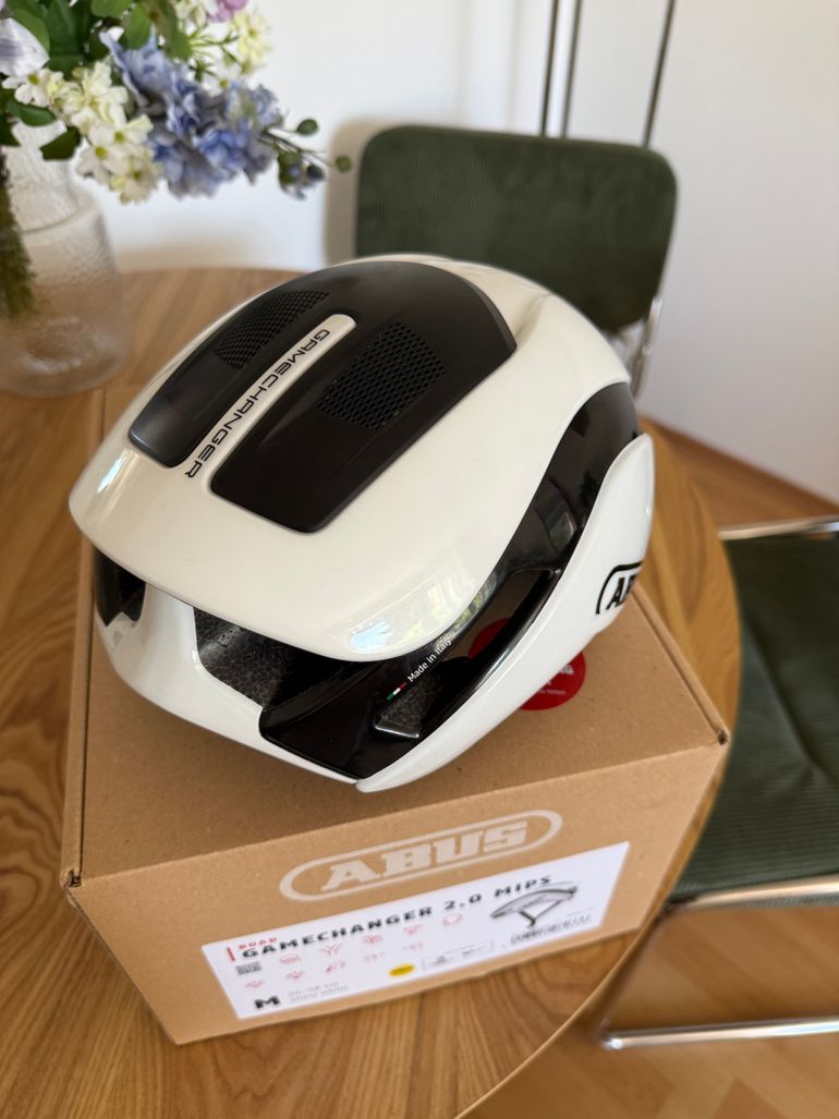 Używany ABUS GameChanger 2.0 MIPS Helmet bike — zdjęcie 5 z 8