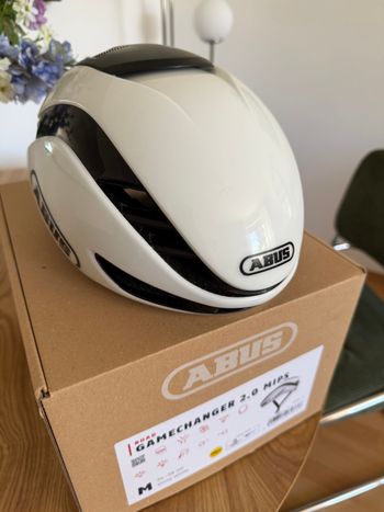 Używany ABUS GameChanger 2.0 MIPS Helmet bike — zdjęcie 3 z 8